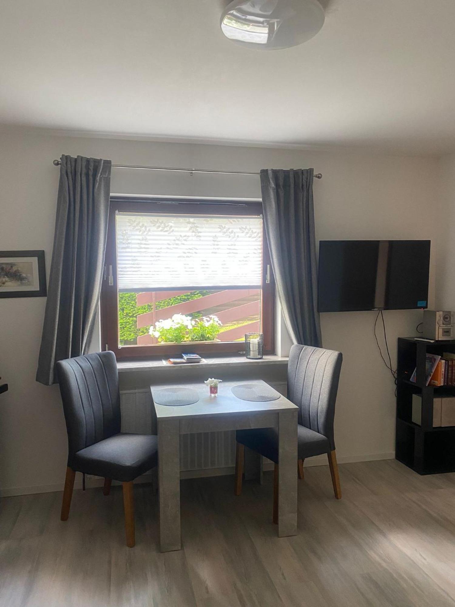 Ferienwohnung Biel 보덴웨르데르 외부 사진